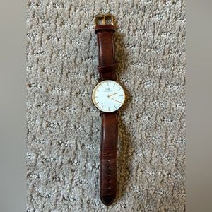 Daniel Wellington Rose Gold & Leather Watch